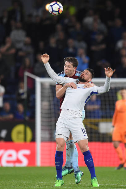 过社交媒体 过社交媒体