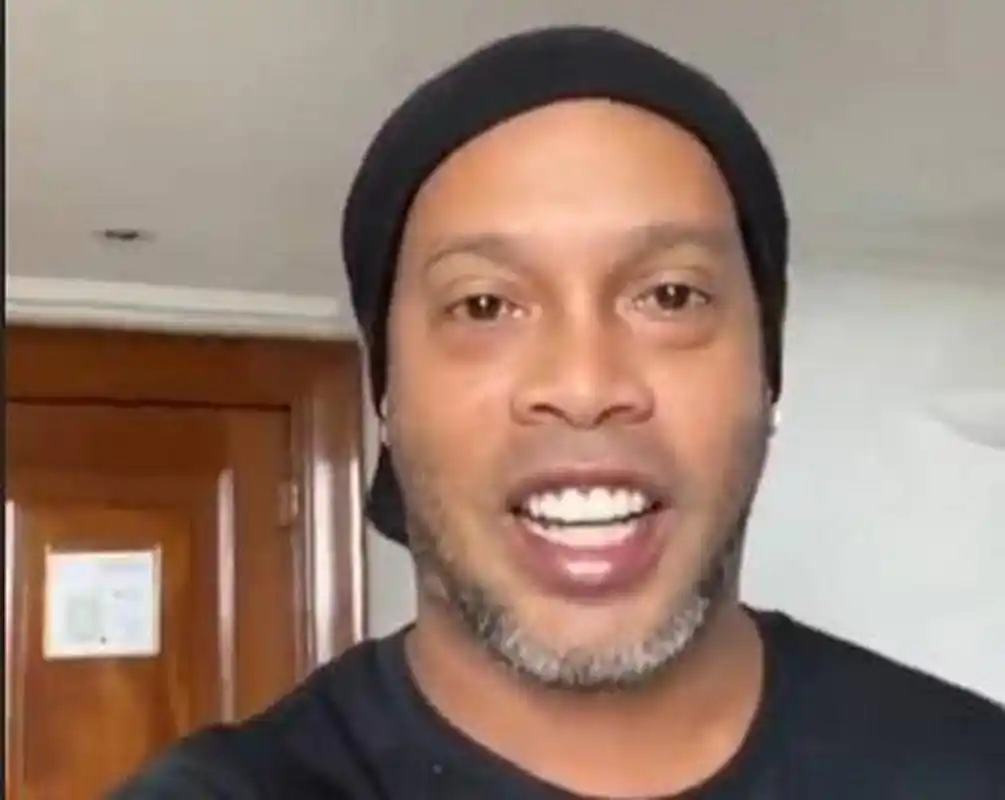 昙花一现的 昙花一现的